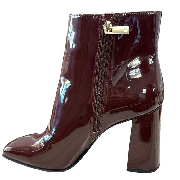 J Lo Josey chunky heeled burgundy faux patent leather ankle boots size 10 - Picture 1 of 11